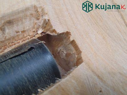 Merisier insert en retrait logo site